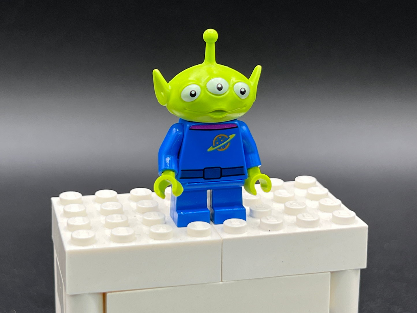 Toystory Alien Lego Minifigure