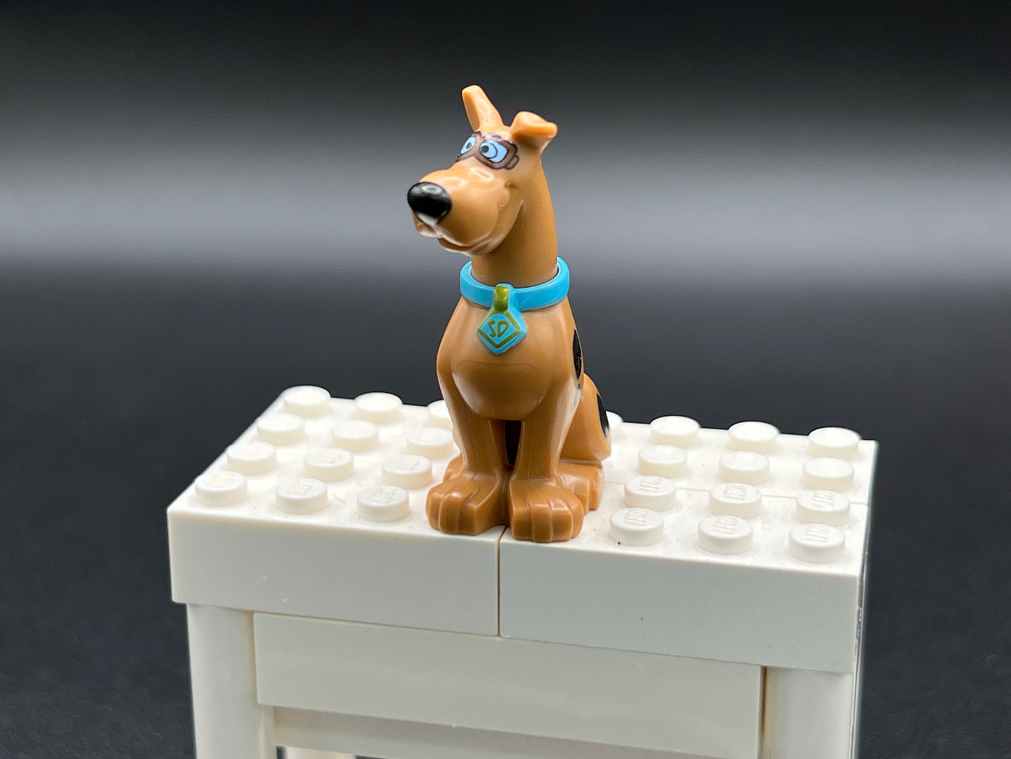 Scooby Doo Lego Minifigure